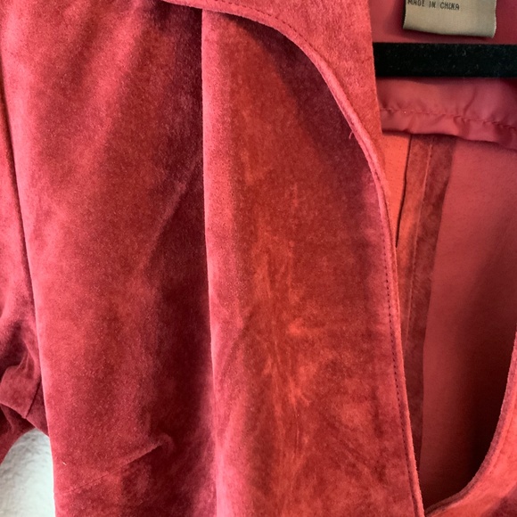 VINTAGE! Red Leather Wrap Top Size Medium - Picture 3 of 13